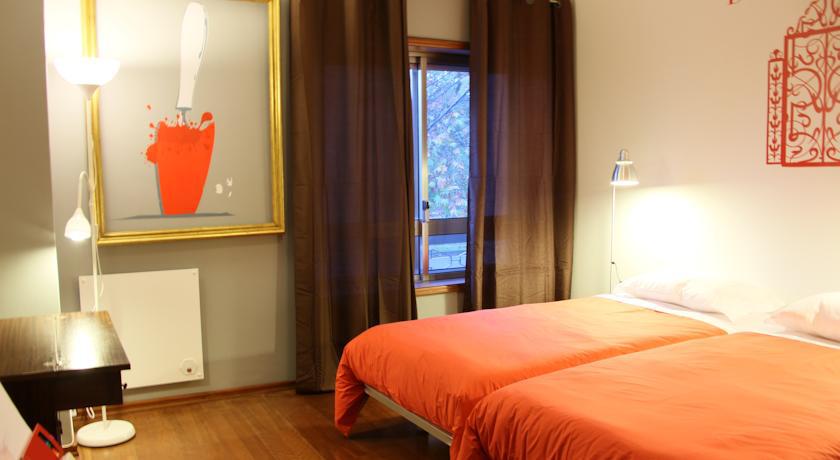 Hostel Oporto Excentric Surf / Design Hostel Porto